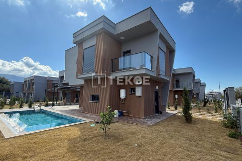 3+1 Villa i Kusadasi, Aydin, Tyrkia Nr. 212085 - 2