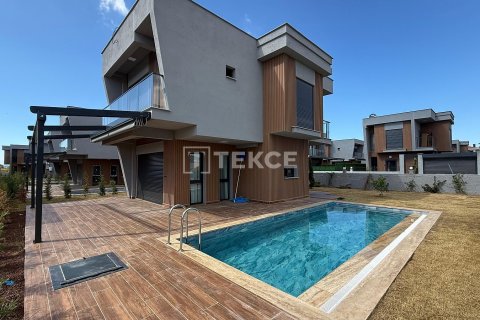 3+1 Villa i Kusadasi, Aydin, Tyrkia Nr. 212085 - 1
