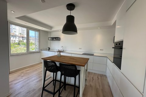 Аренда квартиры  в Аланье, Анталье, Турция 3+1, 220м2, №216720 – фото 13