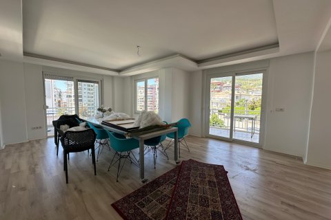 Аренда квартиры  в Аланье, Анталье, Турция 3+1, 220м2, №216720 – фото 14