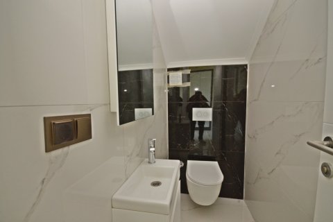 Аренда квартиры  в Аланье, Анталье, Турция 2+1, 110м2, №216734 – фото 11