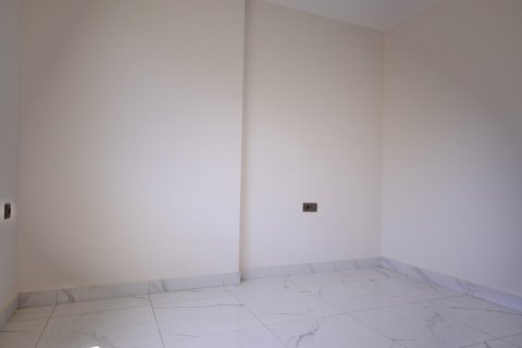 Аренда квартиры в Аланье, Анталье, Турция 2+1, 80м2, №216740 – фото 22