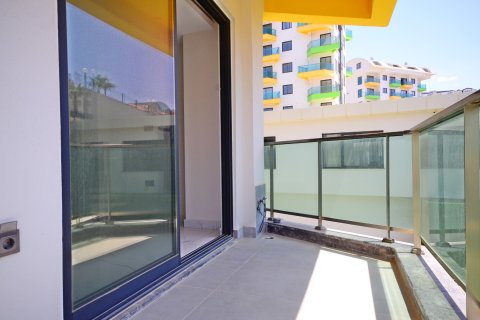 Аренда квартиры в Аланье, Анталье, Турция 2+1, 80м2, №216740 – фото 18