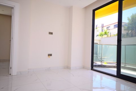 Аренда квартиры в Аланье, Анталье, Турция 2+1, 80м2, №216740 – фото 14