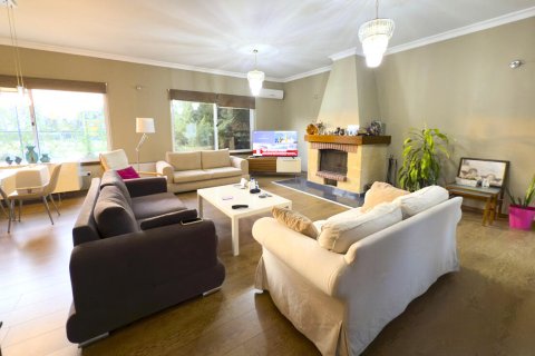 Продажа виллы  в Гирне, Северный Кипр 3+1, 200м2, №214653 – фото 12