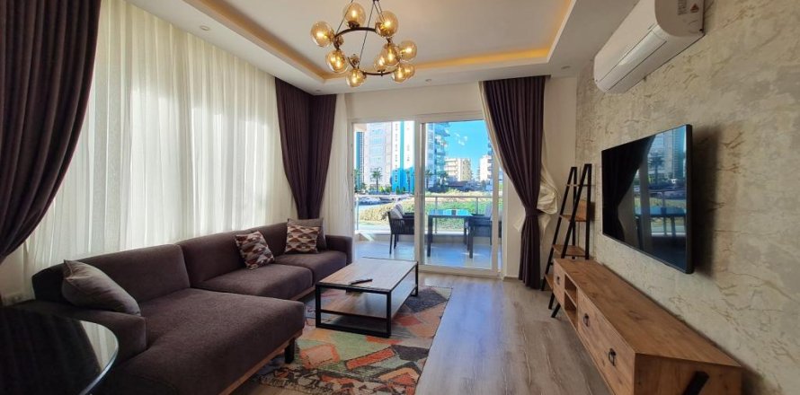 Квартира  2-х ком. в Махмутларе, Анталья, Турция №212202