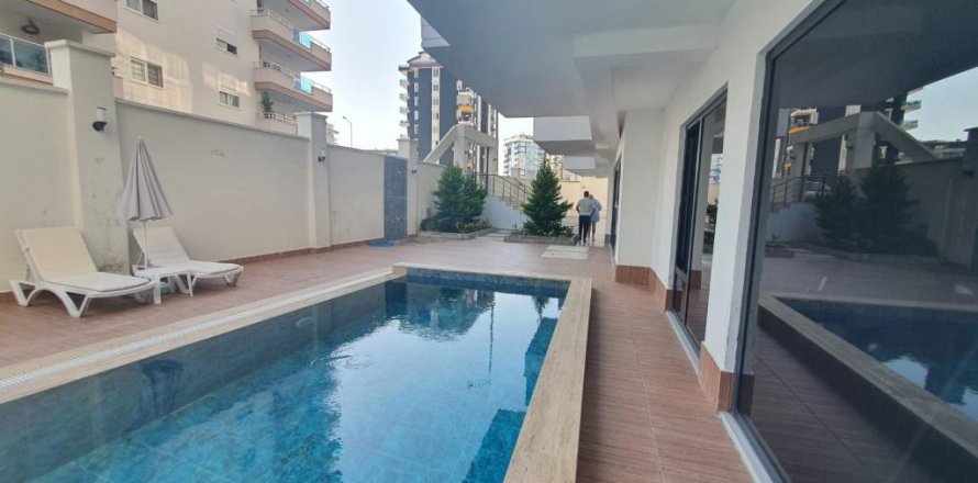 Квартира 2-х ком. в Махмутларе, Анталья, Турция №214699