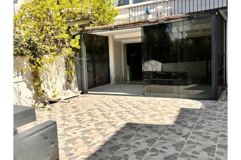 آپارتمان در Besiktas، Istanbul ، ترکیه 1 خوابه ، 160 متر مربع. شماره 225217 - 25