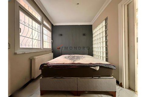 آپارتمان در Besiktas، Istanbul ، ترکیه 1 خوابه ، 160 متر مربع. شماره 225217 - 3