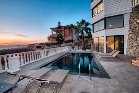 Продажа виллы  в Анталье, Турция 4+1, 320м2, №222837 – фото 19