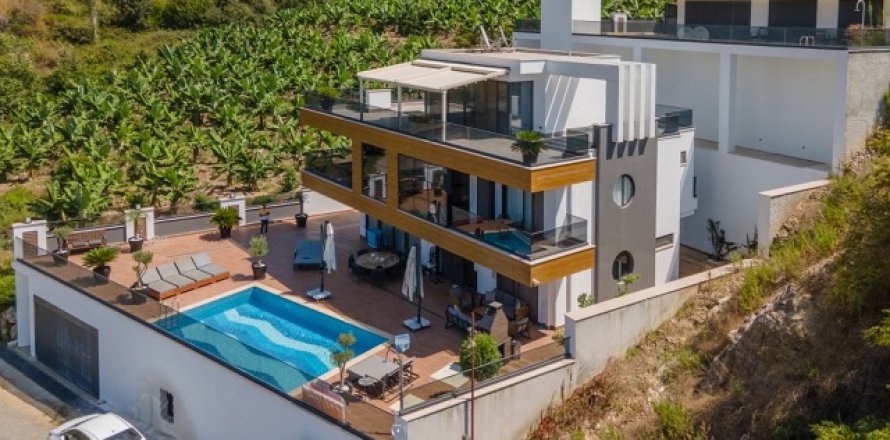 4+1 Villa  i Antalya, Tyrkia Nr. 222835