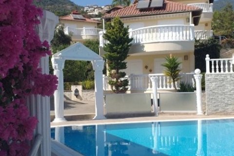 Villa  3+1  Antalya, Türkiye №222841