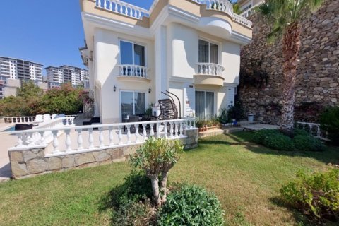4+1 Villa  i Antalya, Tyrkia Nr. 222838