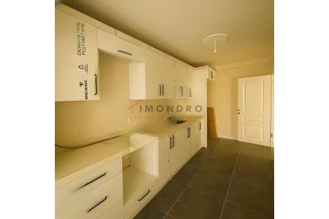 Apartment for sale  in Eyup, Istanbul, Turkey, 5 bedrooms, 170m2, No. 221417 – photo 5