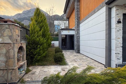 Villa for sale  in Kemer, Antalya, Turkey, 5 bedrooms, 250m2, No. 221415 – photo 12