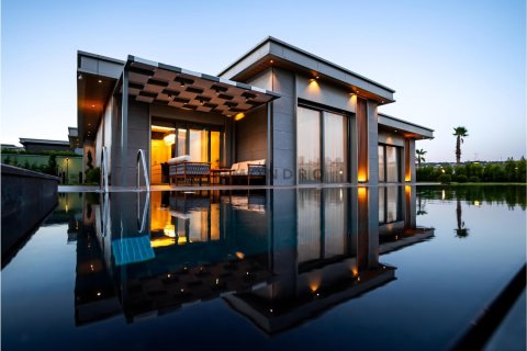 Villa for sale  in Bueyuekcekmece, Istanbul, Turkey, 5 bedrooms, 354m2, No. 221419 – photo 3