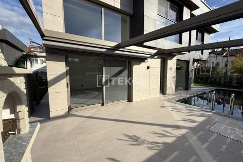 ویلا در  Fethiye ، ترکیه 4 خوابه ، 214 متر مربع.  شماره 216165 - 5