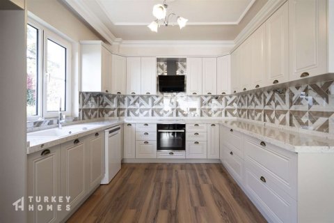 5+1 Villa i Bursa, Turkiet Nr. 233366 - 8