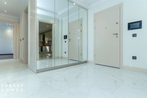 2+1 Wohnung in Istanbul, Türkei Nr. 233360 - 5