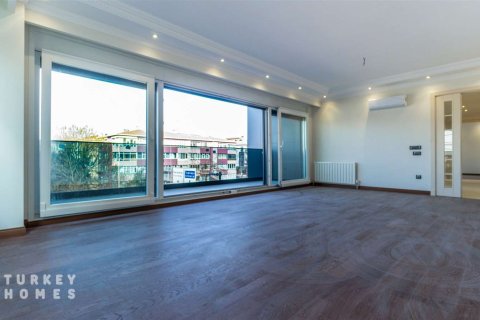 2+1 Wohnung in Istanbul, Türkei Nr. 233360 - 12