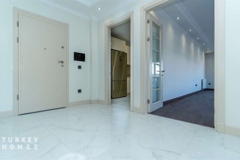2+1 Wohnung in Istanbul, Türkei Nr. 233360 - 6