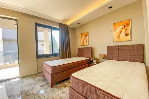 Продажа квартиры  в Аланье, Анталье, Турция 4+1, 200м2, №223965 – фото 24