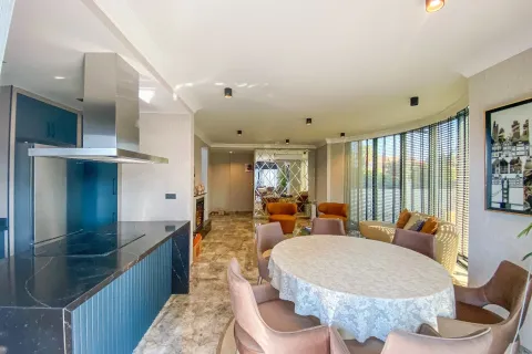 Продажа квартиры  в Аланье, Анталье, Турция 4+1, 200м2, №223965 – фото 15