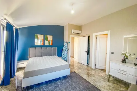 Продажа квартиры  в Аланье, Анталье, Турция 4+1, 200м2, №223965 – фото 10