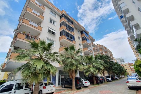 2+1 Takleilighet  i Mahmutlar, Antalya, Tyrkia Nr. 229571