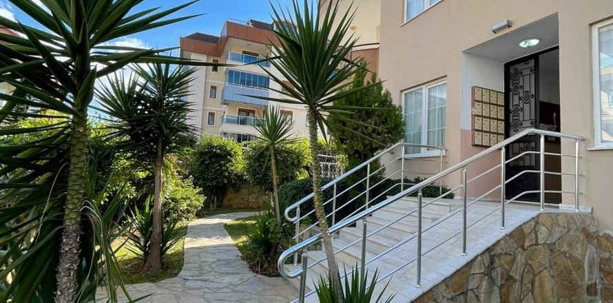 4+1 Apartment  in Oba, Antalya, Turkey No. 214728