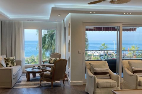 Apartment for sale  in Mahmutlar, Antalya, Turkey, 5 bedrooms, 300m2, No. 214726 – photo 1