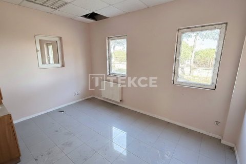 Продажа коммерческой недвижимости в Менемене, Измире, Турция, 1100м2, №221110 – фото 20