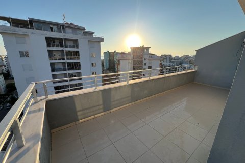 آپارتمان در  Mahmutlar ، ترکیه 4 خوابه ، 160 متر مربع.  شماره 218566 - 10