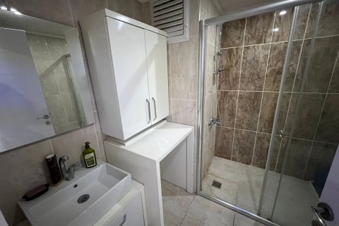 آپارتمان در  Mahmutlar ، ترکیه 4 خوابه ، 160 متر مربع.  شماره 218566 - 14