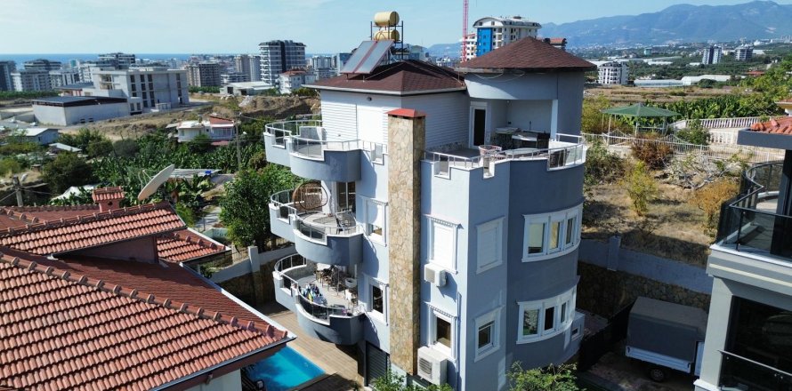 Villa  5+1  Mahmutlar, Antalya, Türkiye №218568