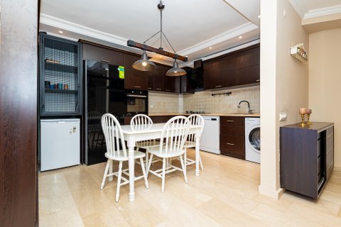 2+1 Lägenhet  i Alanya, Antalya, Turkiet Nr. 218565 - 4