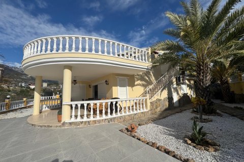 3+1 Villa  in Mahmutlar, Antalya, Turkey No. 218569