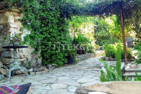 4+2 Villa  in Milas, Mugla, Türkei Nr. 226275
