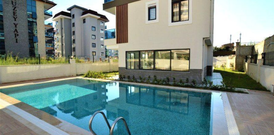 آپارتمان در  Kestel ، ترکیه 40 متر مربع.  شماره 216130