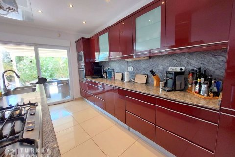 Продажа виллы  в Аланье, Анталье, Турция 4+1, 330м2, №233745 – фото 6