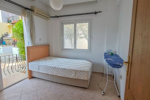 آپارتمان در  Alsancak ، ترکیه 75 متر مربع.  شماره 228823 - 11
