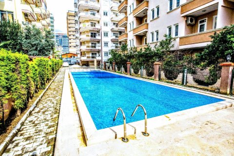 Квартира 1+1 в Махмутларе, Анталья, Турция №230402