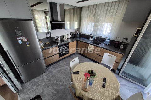 Продажа квартиры  в Анталье, Турция 3+1, 115м2, №226640 – фото 10