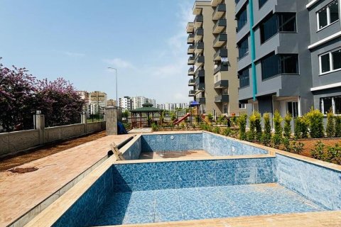 1+1 Apartment  in Mezitli, Mersin, Turkey No. 230378