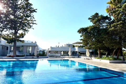 Lägenhet  i Alsancak, Girne,  Nr. 213265 - 21