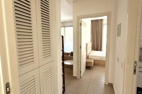 Lägenhet  i Alsancak, Girne,  Nr. 213265 - 8