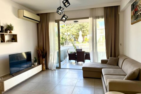 Lägenhet  i Alsancak, Girne,  Nr. 213265 - 2