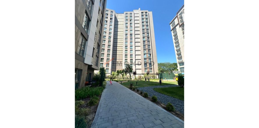 3+1 Lejlighed  i Istanbul, Tyrkiet Nr. 212170