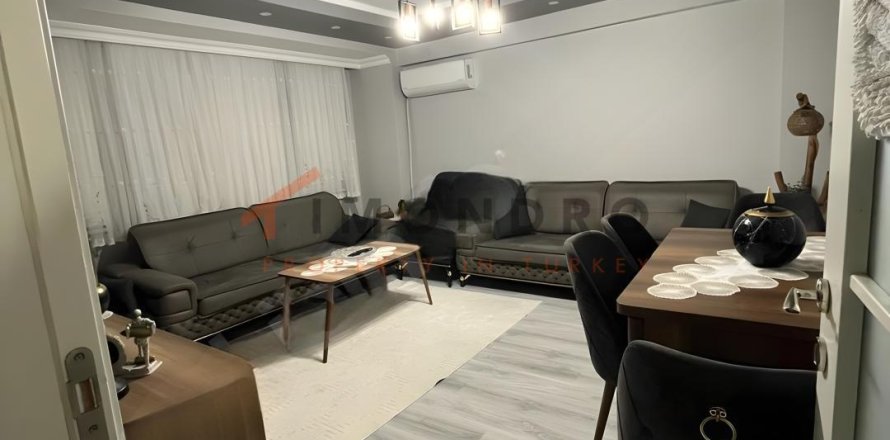 2+1 Wohnung in Beyoglu, Istanbul, Türkei Nr. 237986