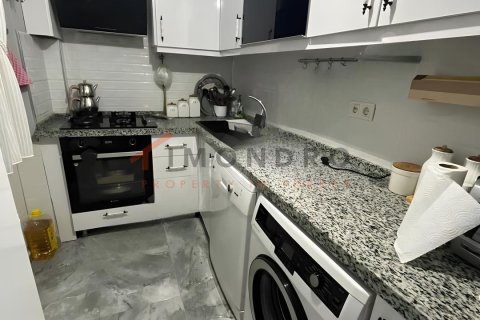 2+1 Wohnung in Beyoglu, Istanbul, Türkei Nr. 237986 - 10